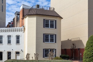 900 24th St Nw in Washington, DC - Foto de edificio - Building Photo