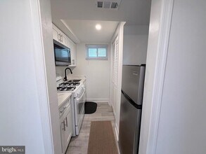 805 Malcolm X Ave SE in Washington, DC - Building Photo - Building Photo