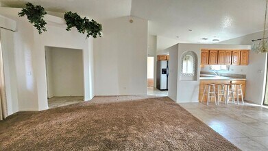 9578 Village Pkwy in California City, CA - Building Photo - Building Photo