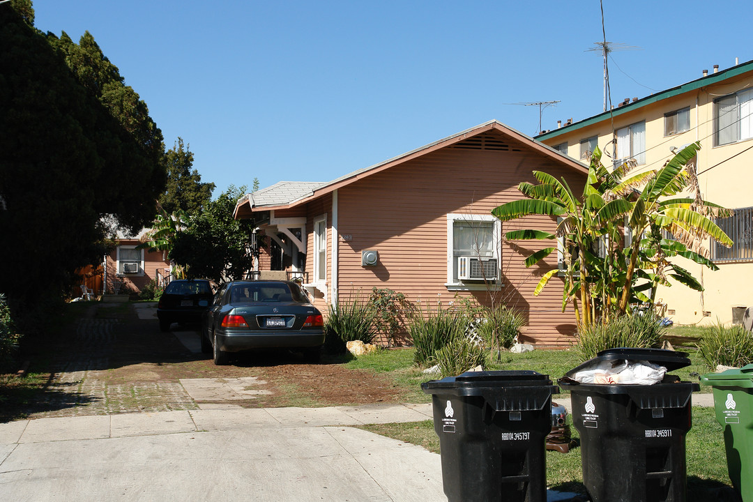 1243 N Berendo St in Los Angeles, CA - Building Photo