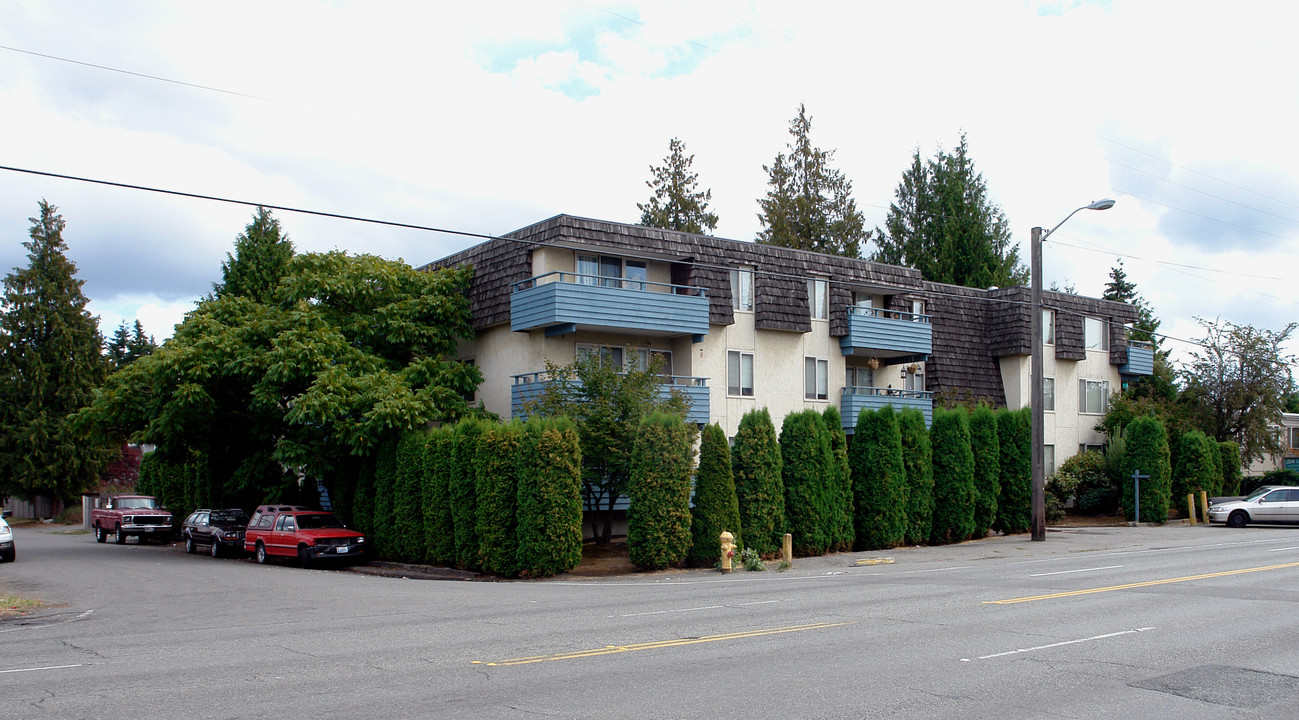 The Broadview Apartments in Seattle, WA - Building Photo