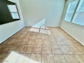 9413 Sweetwood Ave in Las Vegas, NV - Building Photo - Building Photo