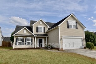 517 Dock Side Ln NW in Concord, NC - Building Photo