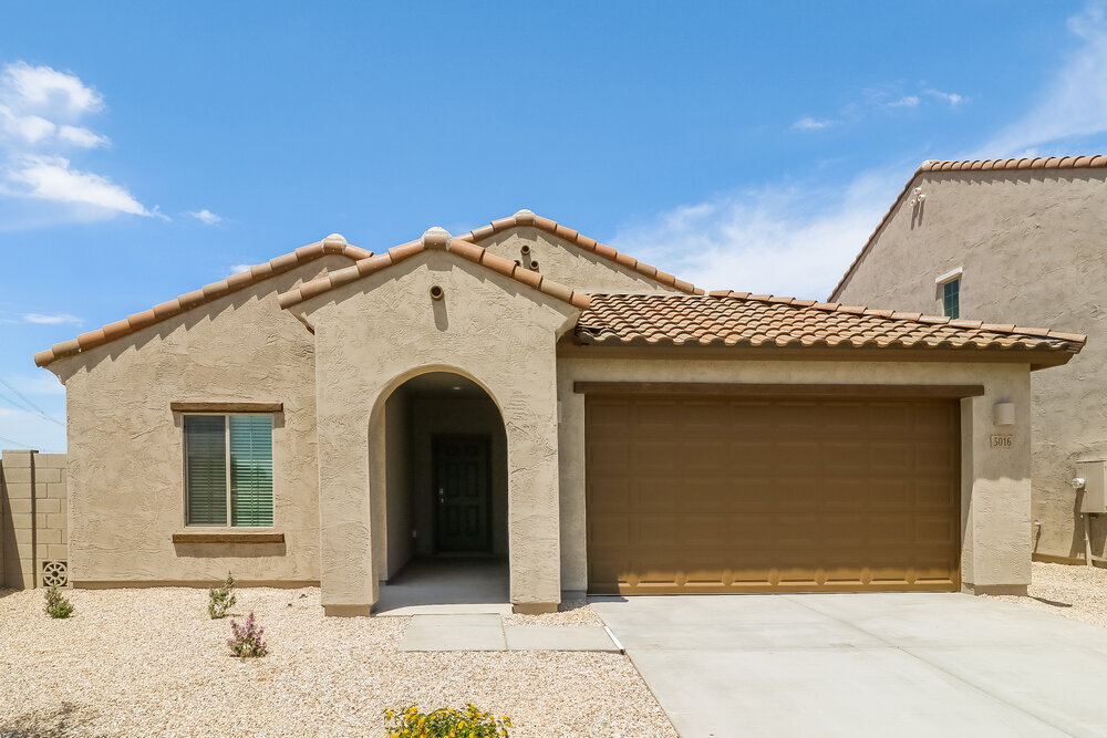 5016 S 109th Dr in Tolleson, AZ - Building Photo