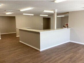 1010 1st St in Humble, TX - Building Photo - Building Photo