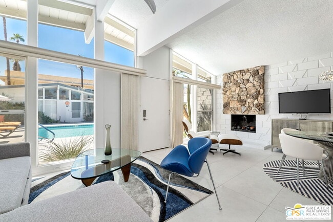 1655 Andee Dr in Palm Springs, CA - Building Photo - Building Photo