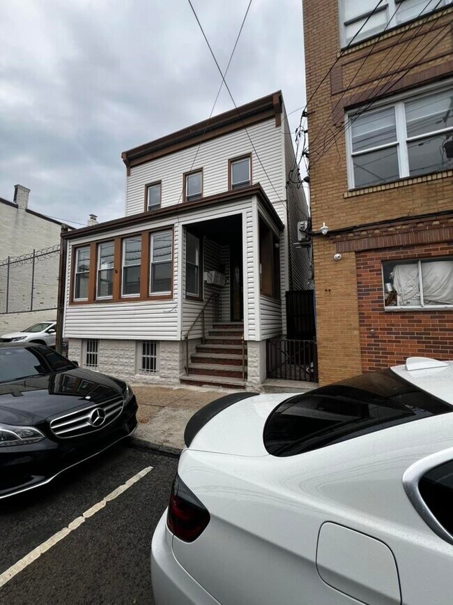 property at 600 67th St