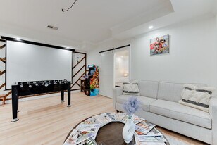 1505 Durango Dr in Houston, TX - Building Photo