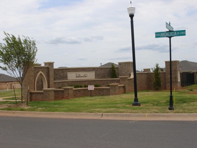 18109 Calle Way in Edmond, OK - Building Photo - Building Photo