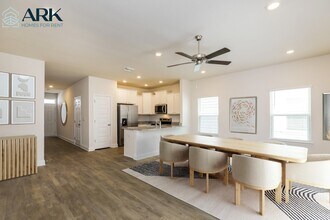 1660 Caleigh Ct in Lynn Haven, FL - Building Photo - Building Photo