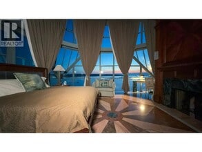 1861 Beach Ave in Vancouver, BC - Building Photo - Building Photo
