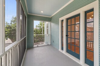 2700 Soniat St in New Orleans, LA - Building Photo - Building Photo