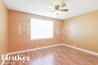 1525 Heritage Blvd in Glenn Heights, TX - Building Photo - Building Photo