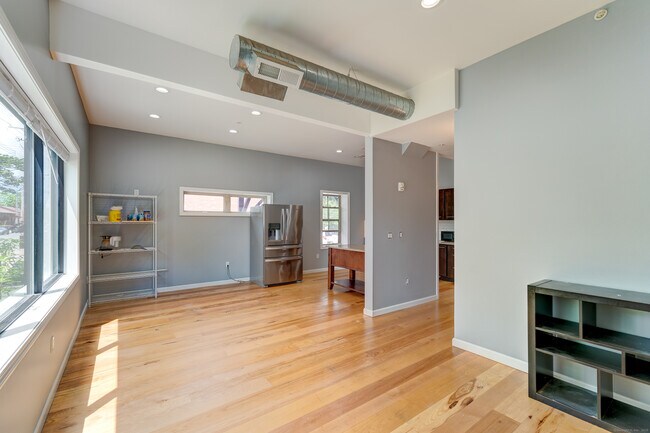 59 Dixwell Ave in New Haven, CT - Building Photo - Building Photo