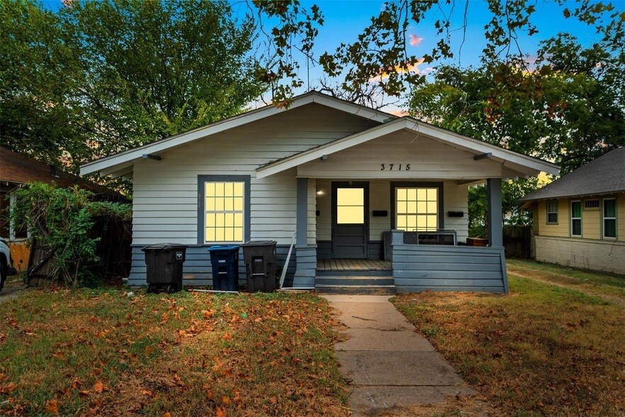 3715 Travis Ave, Unit 123 in Fort Worth, TX - Building Photo