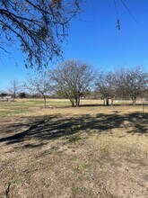 7317 Walden Dr in Joshua, TX - Building Photo - Building Photo
