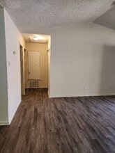 509 Summit St in Sherwood, AR - Foto de edificio - Building Photo