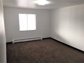 1080 S Eliot St-Unit -302 in Denver, CO - Building Photo - Building Photo