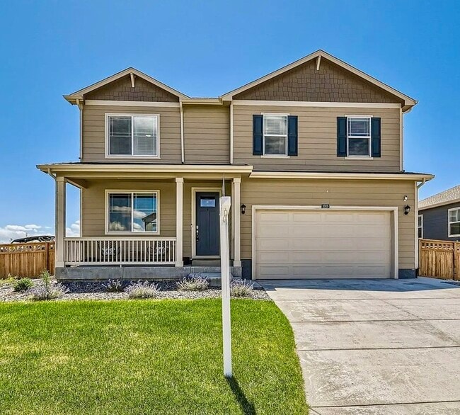 1005 Ryland Rd in Lochbuie, CO - Building Photo - Building Photo