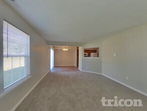 10992 Cedar Pine Dr in Indianapolis, IN - Building Photo - Building Photo