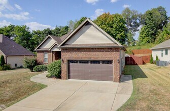 3518 Clover Hill Dr in Clarksville, TN - Building Photo - Building Photo