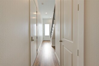 8964 Zurcher Ln in Houston, TX - Building Photo - Building Photo