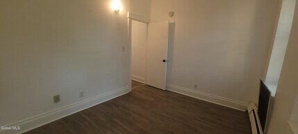 9 St Joseph's Terrace in Albany, NY - Building Photo - Building Photo