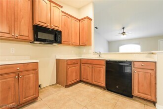 2431 Frantz St in North Port, FL - Building Photo - Building Photo