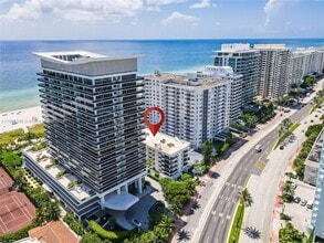 5845 Collins Ave, Unit 201 in Miami Beach, FL - Building Photo - Building Photo