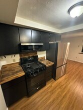 1218 Summers Ln in Klamath Falls, OR - Building Photo - Building Photo