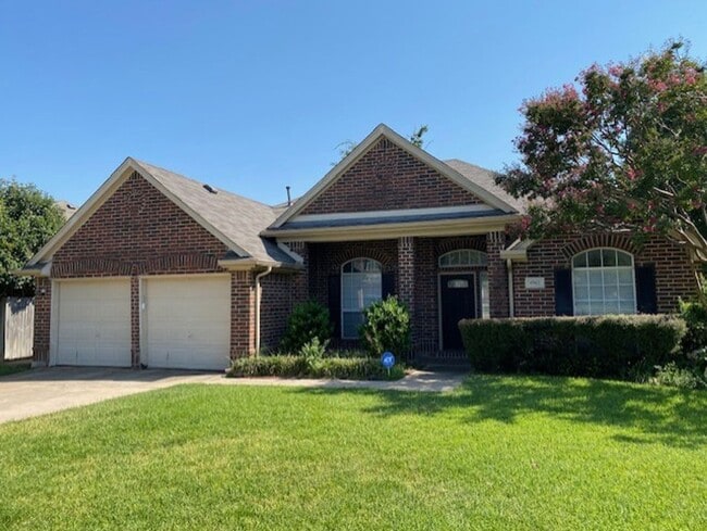 6963 Briarwood Dr in Fort Worth, TX - Building Photo - Building Photo