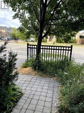 2554 Grand Oak Trail in Oakville, ON - Building Photo - Building Photo