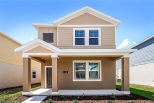 6441 Sprucepine Ln in St. Cloud, FL - Building Photo