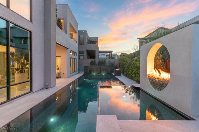 property at 10752 Patina Hills Ct