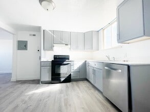 3514 Bruce Randolph Ave in Denver, CO - Building Photo - Building Photo