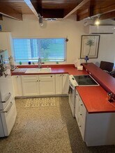 4127 SE Barcelona St in Stuart, FL - Building Photo - Building Photo