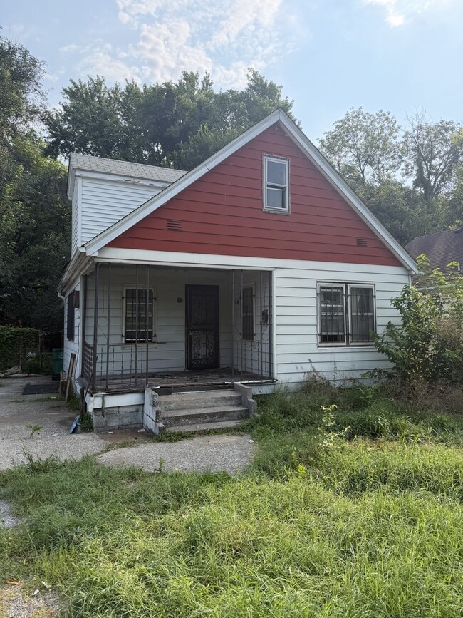 property at 3511 Converse Ave