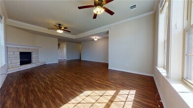 923 Emerald Dove Ave in College Station, TX - Building Photo - Building Photo