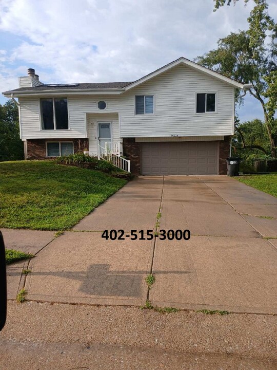 14224 Patrick Ave in Omaha, NE - Building Photo