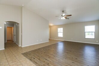 39433 N Parisi Cir in San Tan Valley, AZ - Building Photo - Building Photo