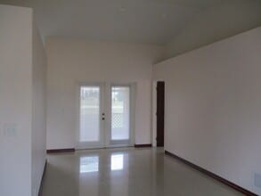 3516 SW 15th Pl in Cape Coral, FL - Building Photo - Building Photo