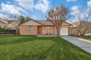 10145 Lone Eagle Dr in Fort Worth, TX - Building Photo