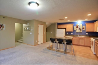 2150 NE 18th St in Grimes, IA - Building Photo - Building Photo