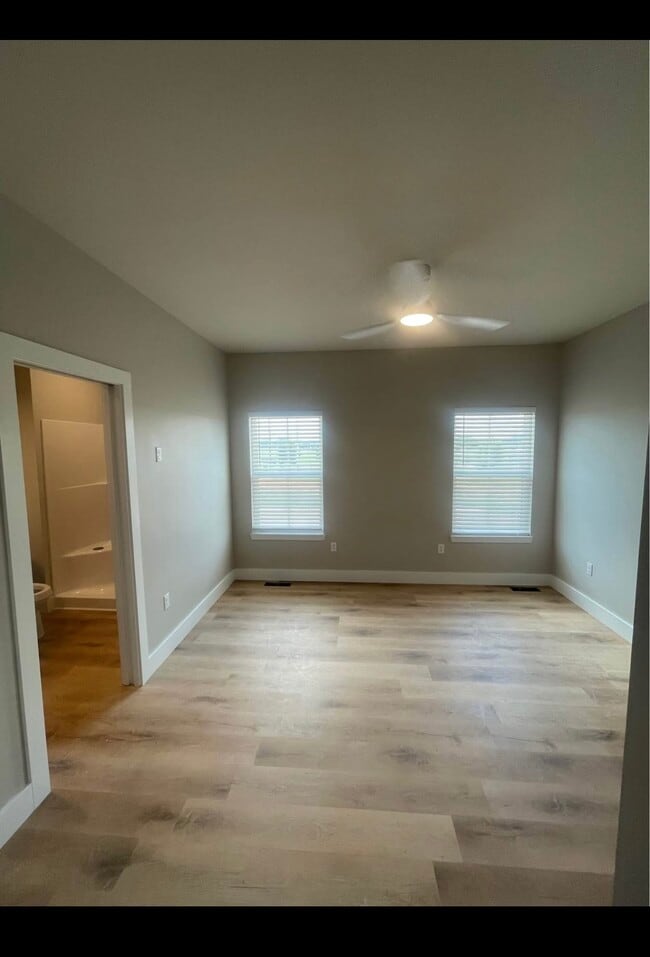 1113 Dahl Rd in Somerset, KY - Building Photo - Building Photo