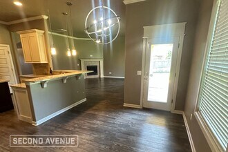 1129 Samantha Ln in Moore, OK - Building Photo - Building Photo