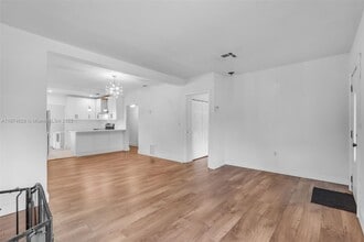 4417 SW 14th St in Miami, FL - Building Photo - Building Photo
