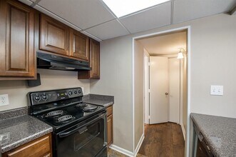 411 Westwood Dr in Tallahassee, FL - Building Photo - Building Photo