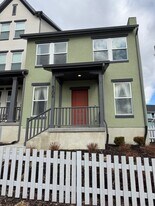 6208 S Jordan Pkwy W in South Jordan, UT - Building Photo