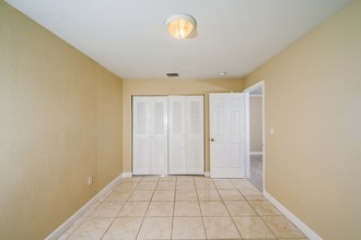 Portales 51 in Opa Locka, FL - Building Photo - Interior Photo