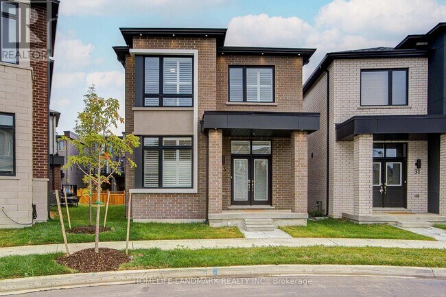 33 Golden Fern St in Markham, ON - Building Photo - Building Photo